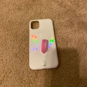 IPhone 11 Loopy Case